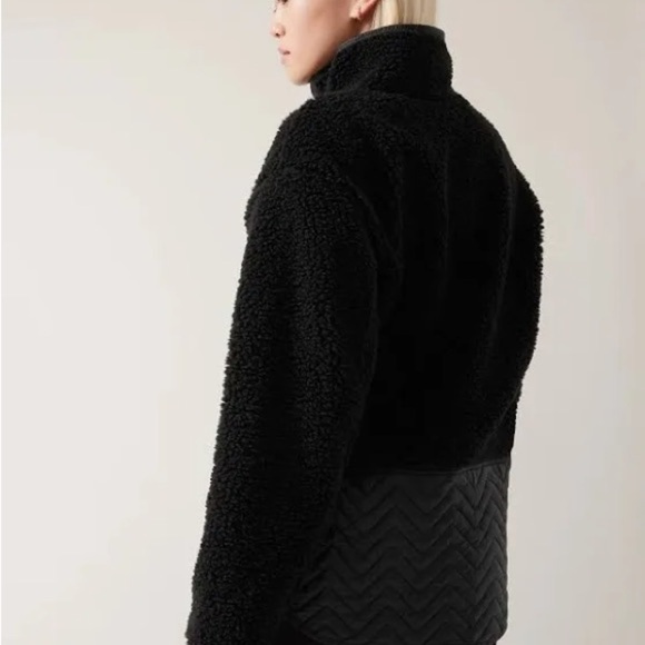 NWT ATHLETA black Cozy Sherpa Fleece Snap Pullover Sweatshirt Size L - Picture 2 of 7